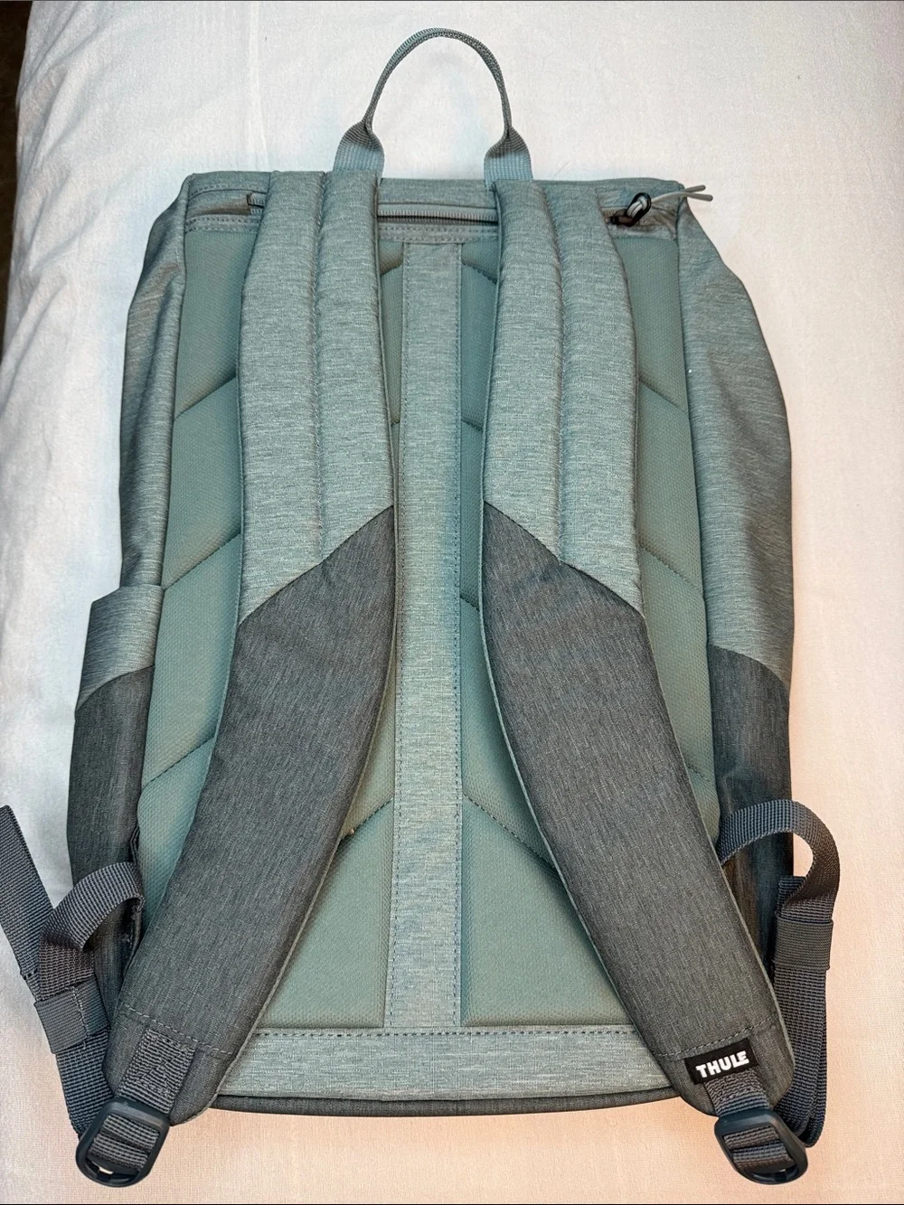 Thule Men's Sage Green and Dark Gray Two-Tone Backpack